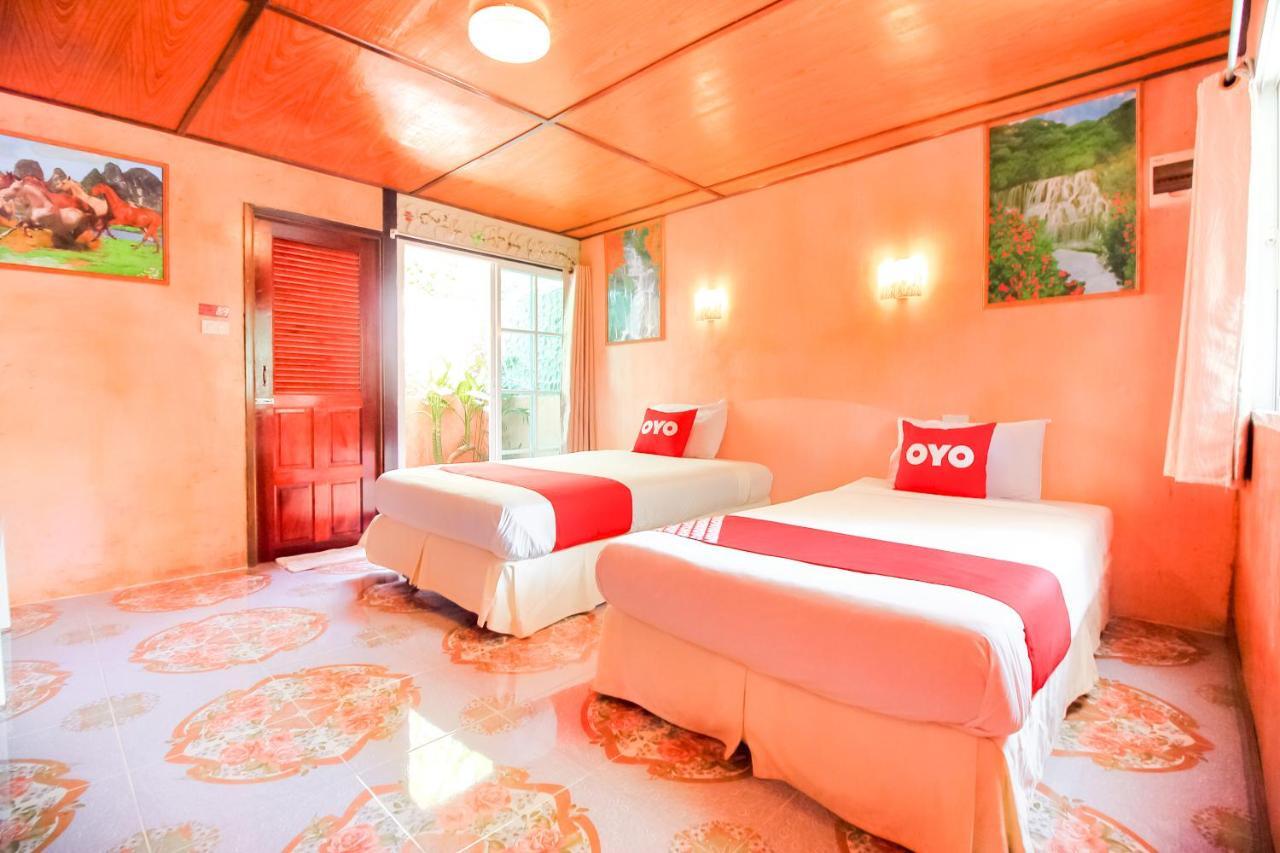 Oyo 354 Ton Hom Resort & Villa Hua Hin Bagian luar foto